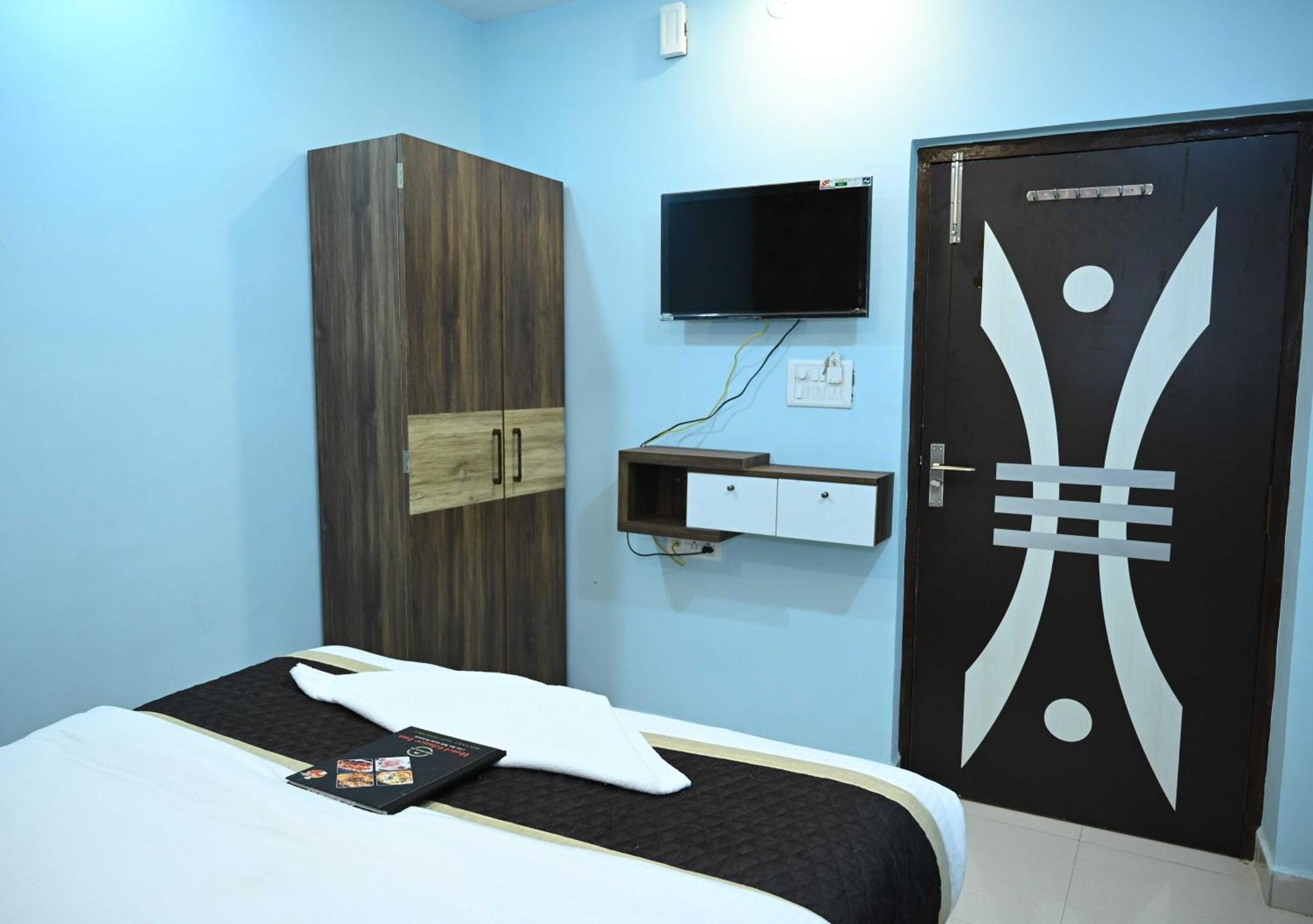 Super Hotel O Glance Inn Patna  Bagian luar foto